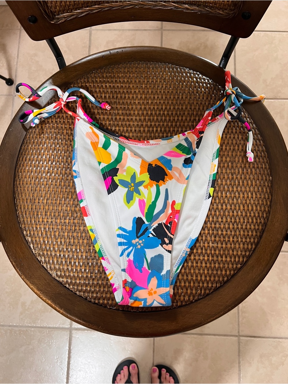 Women’s High-cut Floral Tie-Side Bikini Bottom - Multicolor